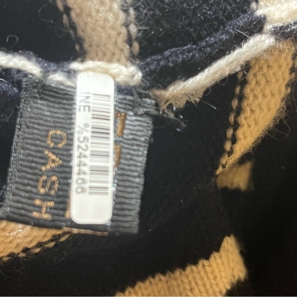 Freego Paris Designer Cashmere  Black and White Striped Crew Neck Sweater, Med - Picture 5 of 8